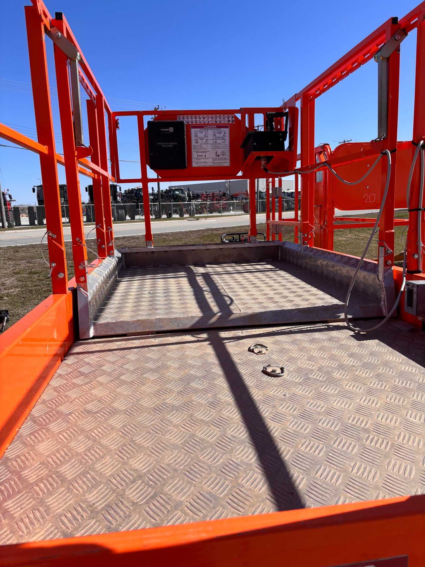 2023 Snorkel S2255RT